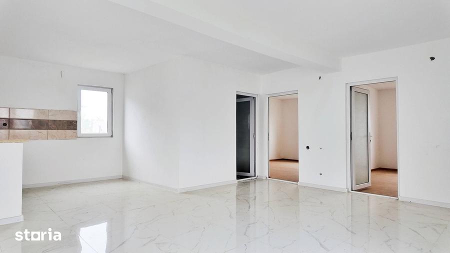 Casă cu 3 camere cu Teren 400 Mp în Central