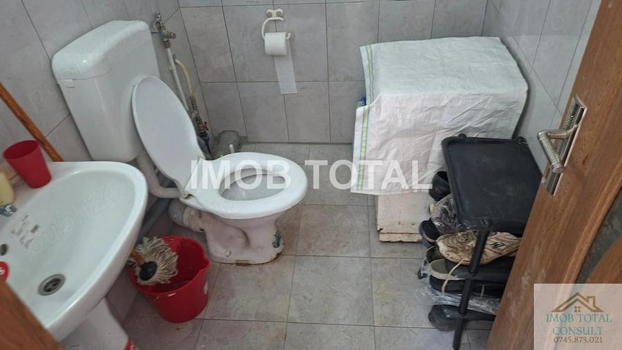 Casă cu 1 camere cu Teren 1244 Mp în Valea Mare
