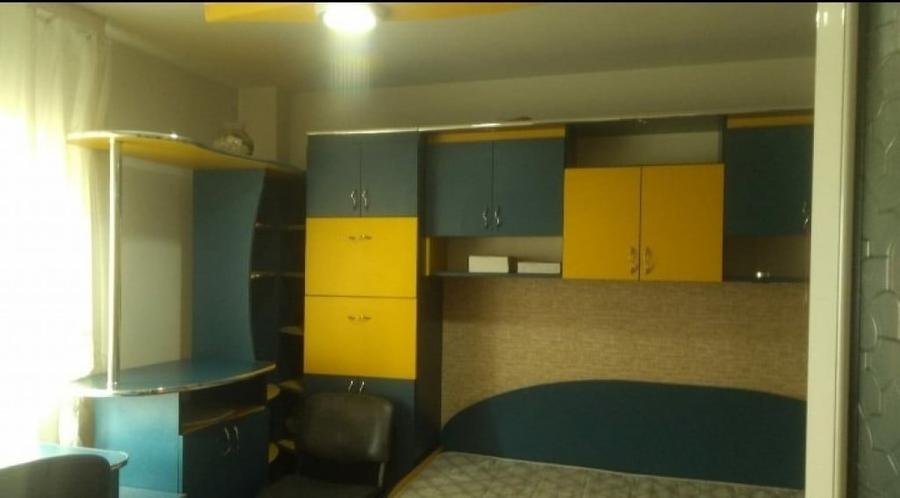 Apartament Cu 3 Camere Decomandate Zona George Enescu - 4