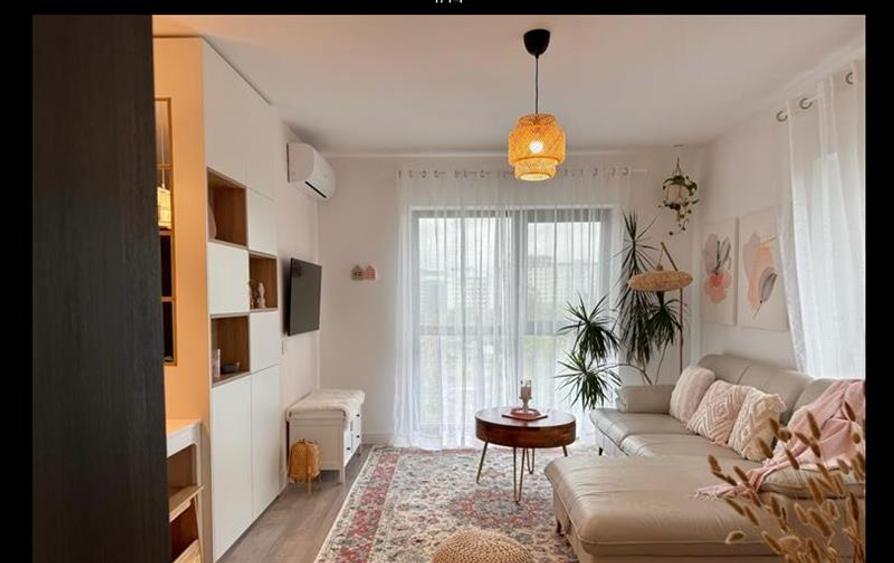 Apartament cu 5 camere decomandat în Herăstrău
