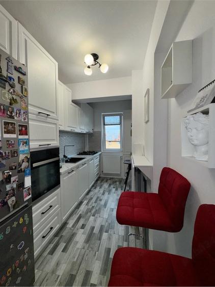 Apartament cu 2 camere decomandat în Est