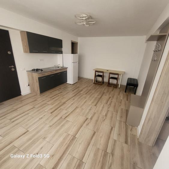 Apartament cu 2 camere nedecomandat în Central