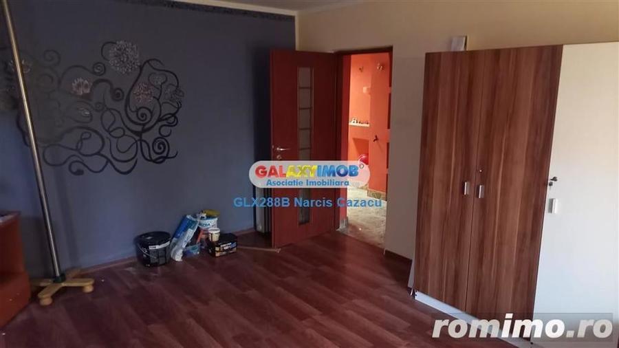 Casă cu 7 camere cu Teren 359 Mp în 1 Mai