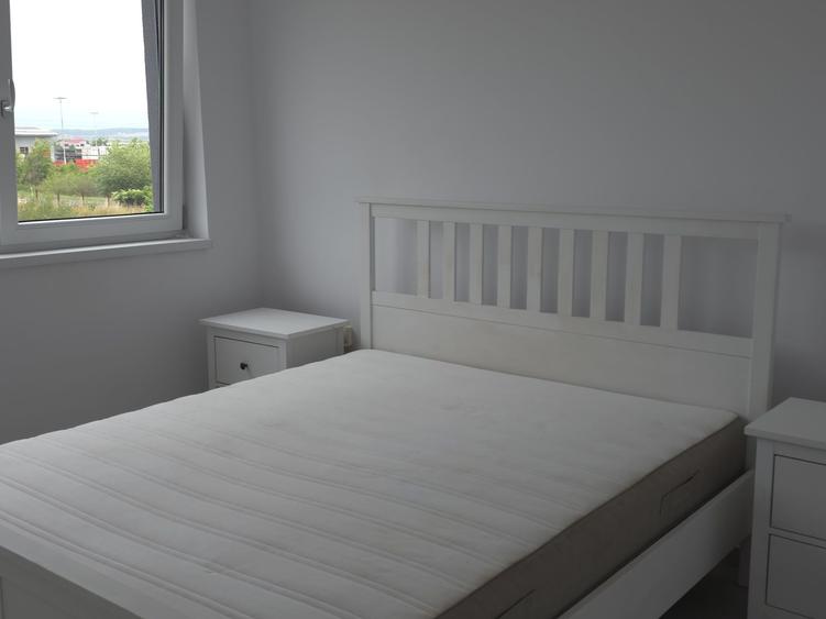 Casă cu 4 camere cu Teren 70 Mp în Cristian