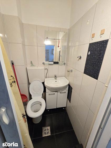Garsoniera 11m2 Aleea Garbau Cartierul Mana?tur Etaj 1 - 3