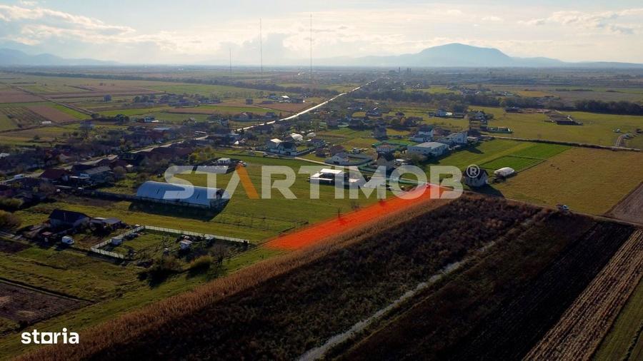 Teren de 3000 mp, în Bod