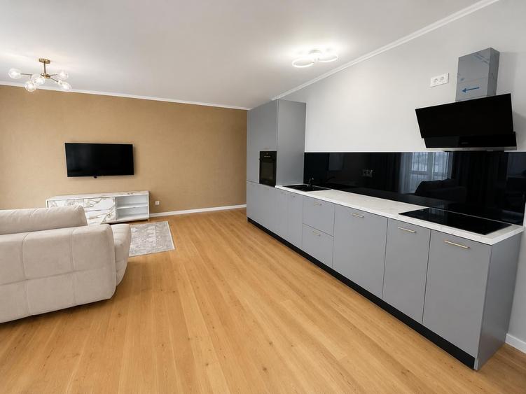 Apartament cu 2 camere semidecomandat în Aviației