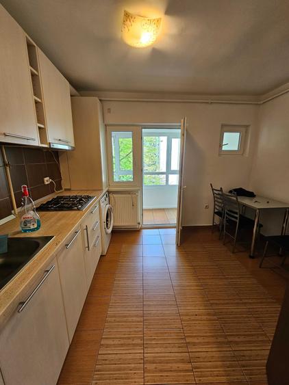 Apartament cu 2 camere decomandat în Ultracentral