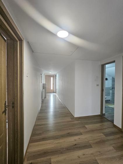 Apartament cu 3 camere decomandat, mobilat în Găvana