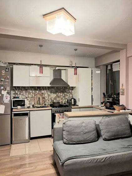 Apartament cu 3 camere decomandat în Brâncoveanu