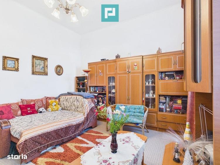 Casă cu 3 camere în Păuliș