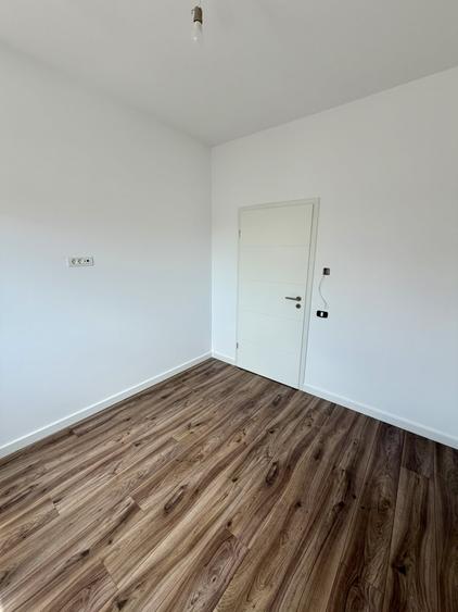 Teren Generos, 5 Camere, Finalizata - 11