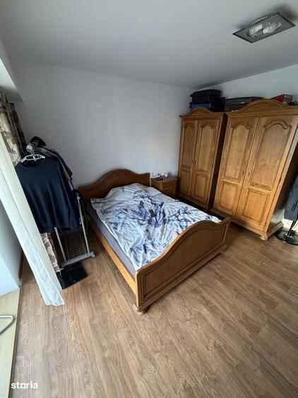 Apartament cu 5 camere decomandat în Decebal