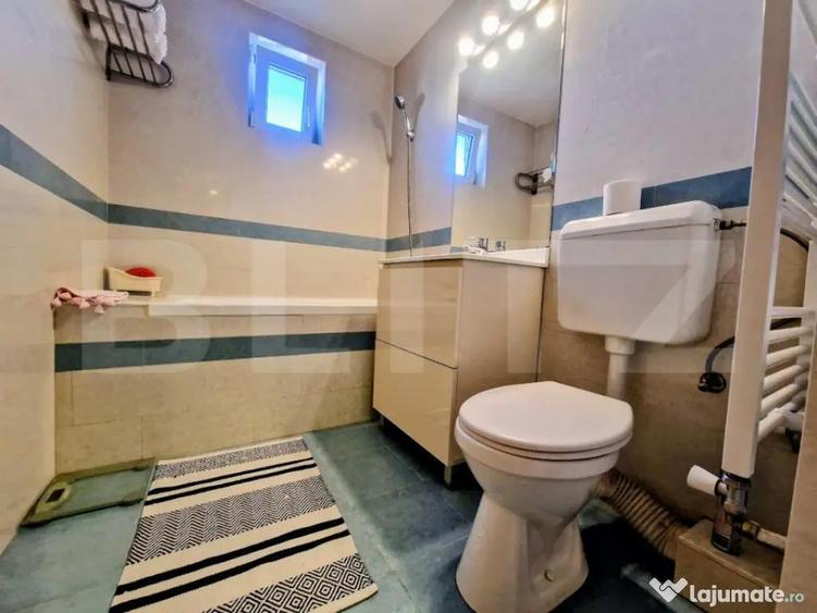Apartament cu 3 camere decomandat în Central