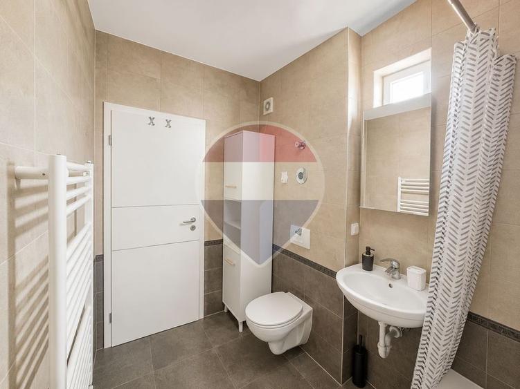 Apartament cu 3 camere decomandat în Avantgarden
