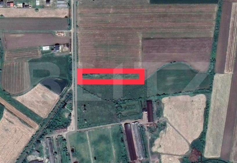 Teren Construcții intravilan de 5200 mp, în Vest