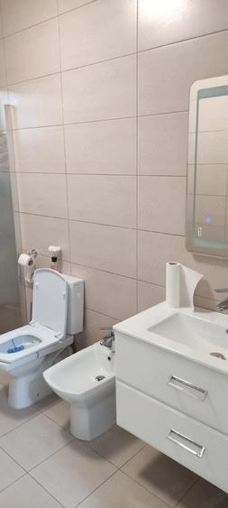 Apartament cu 2 camere decomandat în Ciritei