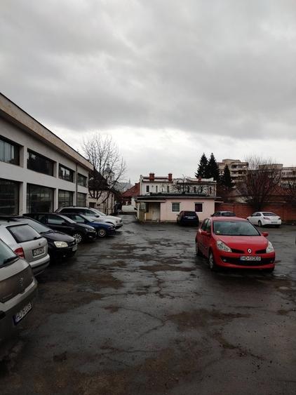 Teren Construcții intravilan de 3929 mp, în Cetate