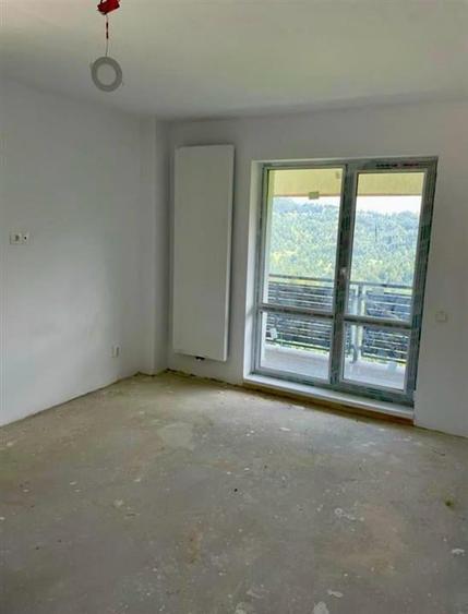 Hotel/Pensiune, de 1,650 mp, în Valea Râșnoavei