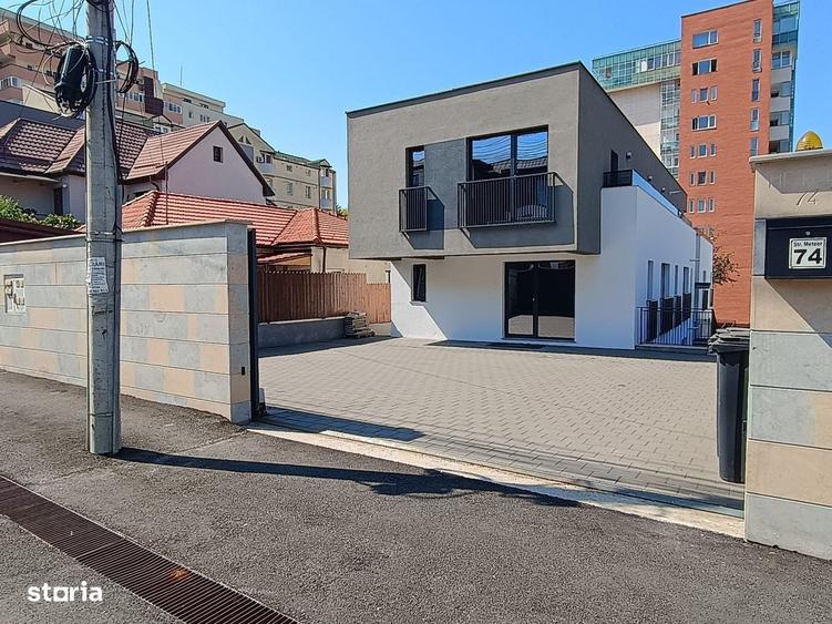 Casă cu 4 camere cu Teren 600 Mp în Zorilor