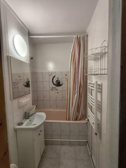 Garsonieră decomandată în Exterior Vest