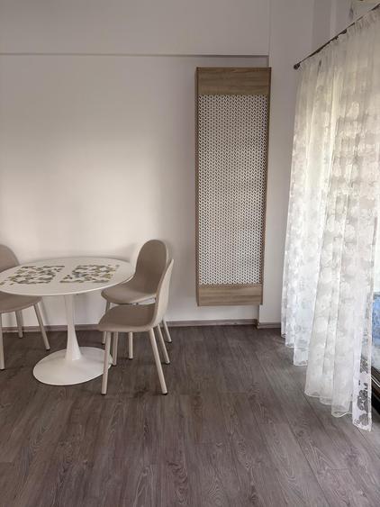 Apartament cu 2 camere decomandat în Popești-Leordeni