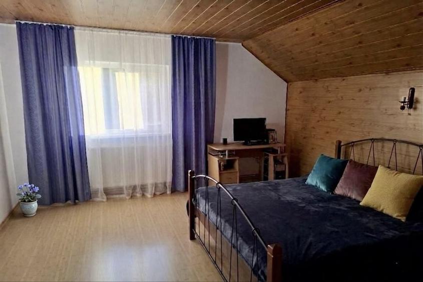 Casă cu 4 camere în Războieni