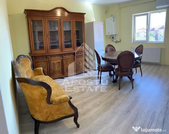 Apartament cu 3 camere semidecomandat în Steaua