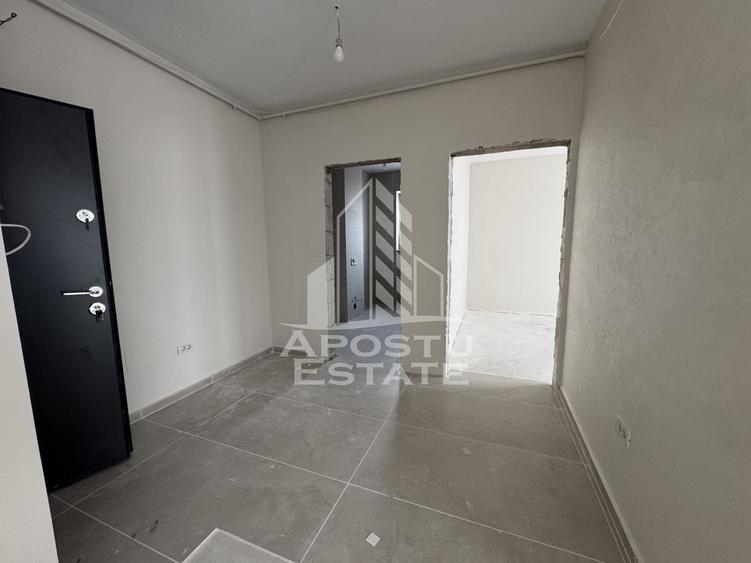 Apartament cu 2 camere semidecomandat în Braytim