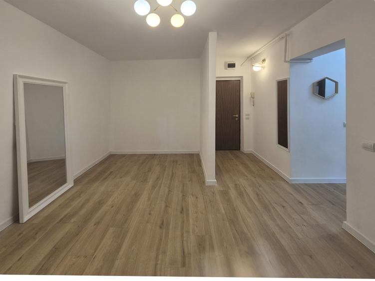 Apartament cu 2 camere decomandat în Gorjului
