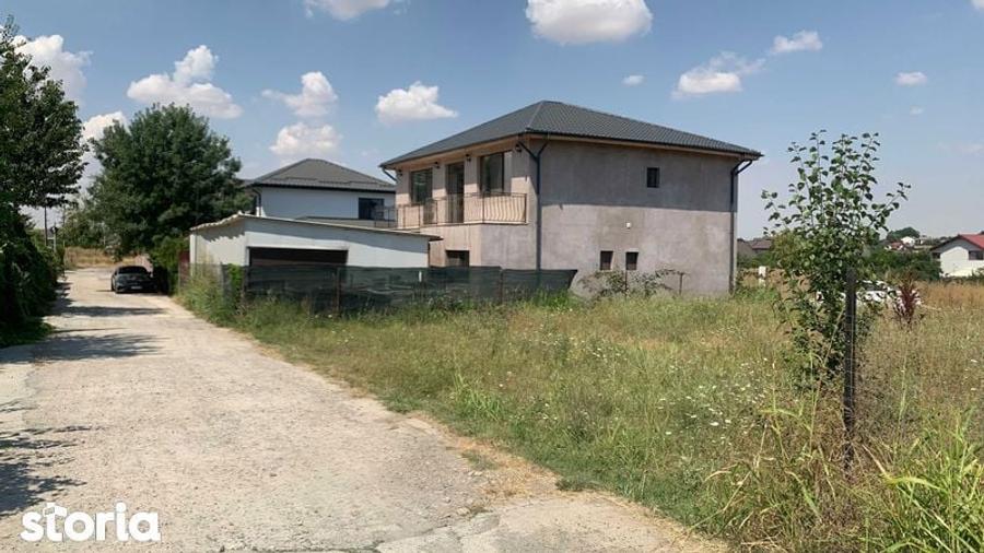 Teren de 400 mp, în Central