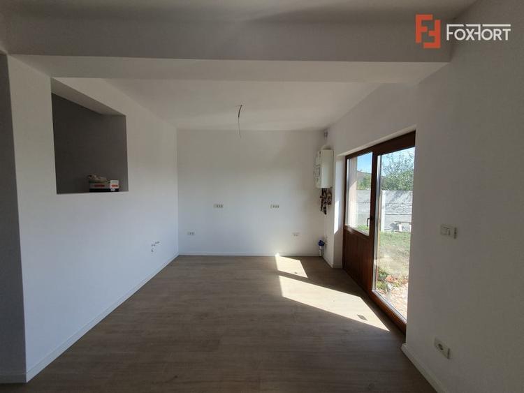 Duplex cu 3 camere cu Teren 325 Mp în Șag