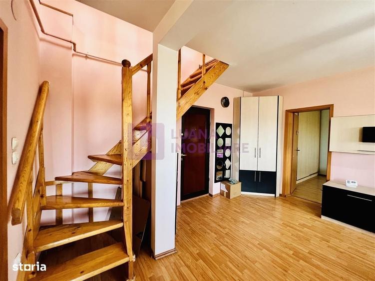 Apartament cu 3 camere în Vasile Aaron