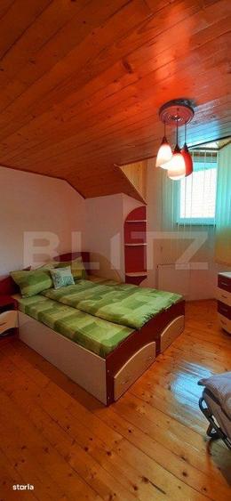 Casă cu 4 camere cu Piscina în Valea Mănăstirii