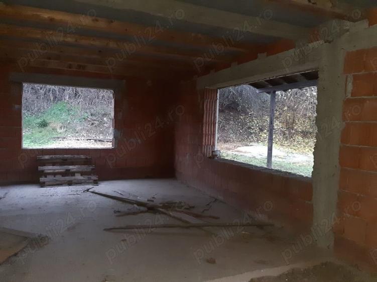 Casă cu 4 camere în Păuliș