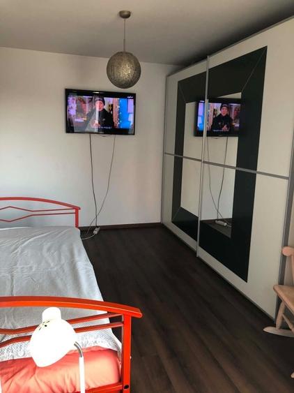 Apartament cu 2 camere decomandat în Baba-Dochia