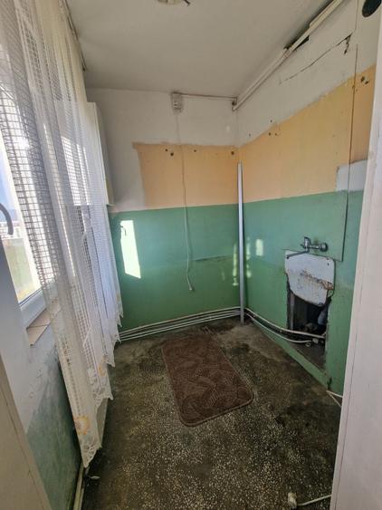 Apartament cu 2 camere nedecomandat în Central
