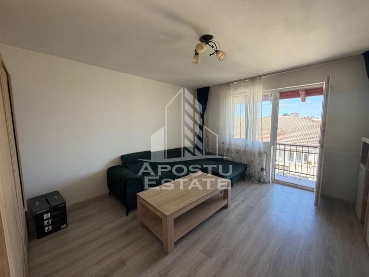 Apartament cu 2 camere decomandat în Bucovina