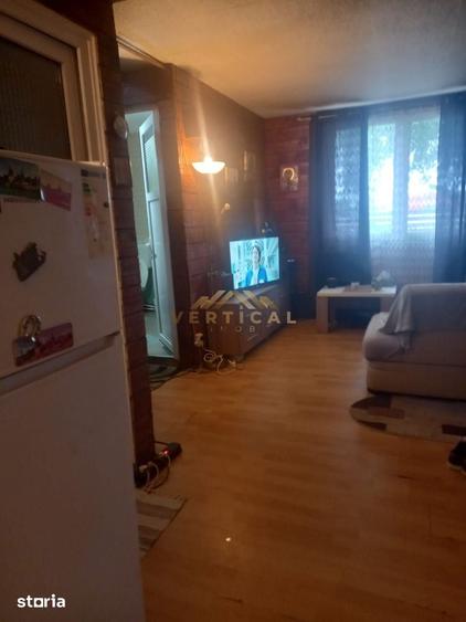 Casă cu 3 camere cu Teren 400 Mp în Berceni