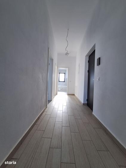 Apartament cu 3 camere în Sânpetru