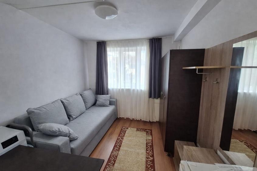 Inchiriez camera camin cu baie proprie - 4