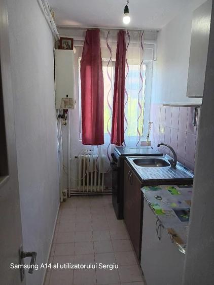 Garsonieră decomandată în Tătărași