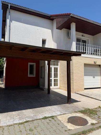 Casă cu 5 camere cu Canalizare în Pipera