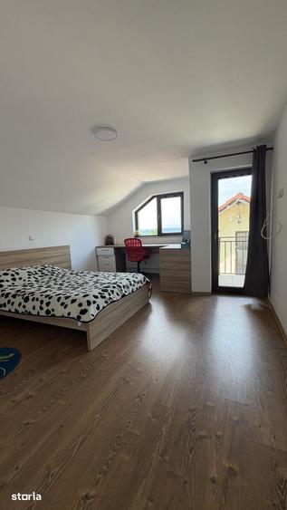 Casă cu 7 camere cu Teren 2300 Mp în Mintiu Gherlii