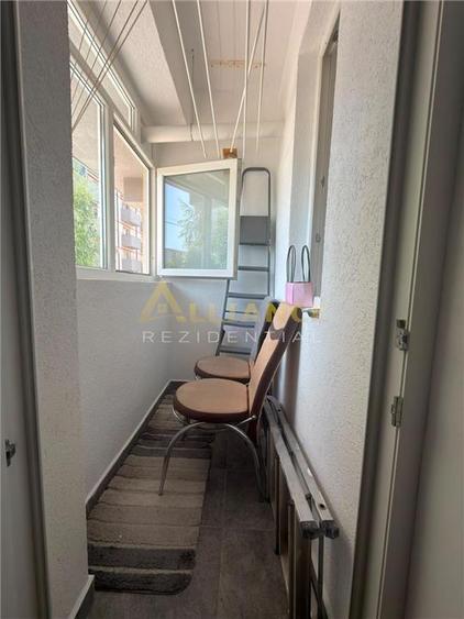Apartament cu 2 camere decomandat, mobilat în Theodor Pallady