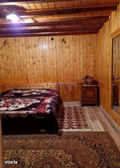 Casă cu 6 camere cu Teren 1618 Mp în Bran
