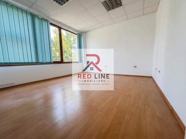 Birou, de 280 mp, în Central