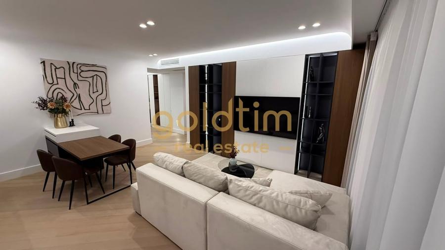 Apartament cu 3 camere decomandat, mobilat în Pipera