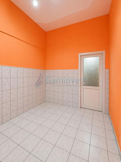 Apartament cu 3 camere decomandat în Decebal