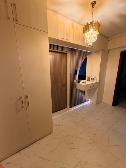 Apartament cu 2 camere decomandat în Dobroești